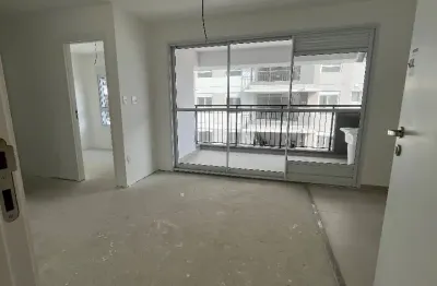 Apartamento pronto para morar á venda na barra funda, com 2 dormitórios (1 suíte), e vaga de garagem