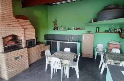 Casa à venda em osasco-sp, cidade das flores: 3 quartos, 3 banheiros, 2 vagas. valor r$630.000,00. agende sua visita agora!