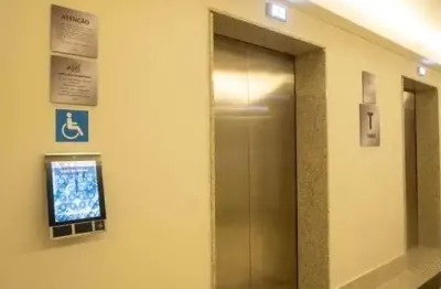 Laje comercial para locação na região da barra funda de 557m²