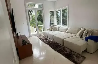 A sua nova casa no genesis 1 com curvas charmosas e muita iluminação natural