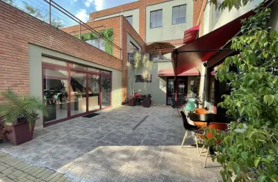 Centro comercial - áarea - salas 1 e 2 unificadas - térreo - 81,01 m² + 2 vagas