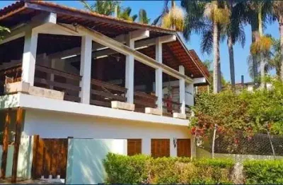 Casa na granja viana 2 - cotia - terreno de 1.000m² - 4 dormitórios c/ 2 suítes - 13 vagas