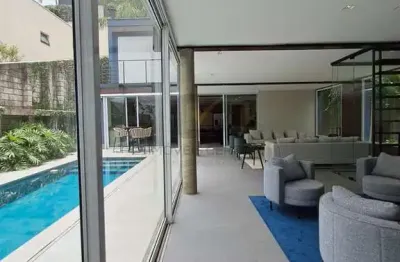 Casa a venda em alphaville genesis 2, com vista pra mata, integração e lindo paisagismo