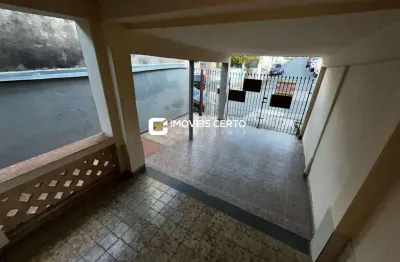 Imóvel no pestana, osasco: duas casas em um terreno, ideal para moradia ou investimento!