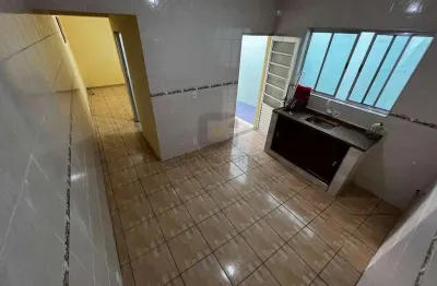 Imóvel com potencial de renda em osasco: 1 quarto, 1 sala, 1 banheiro, 3 vagas de garagem e 60m² de área. oportunidade única!