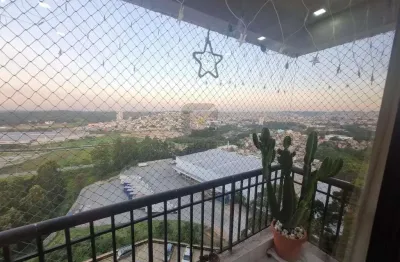 Apartamento a venda em andar alto, 2 quartos, vista livre, com suíte, em barueri e cheio de armários planejados