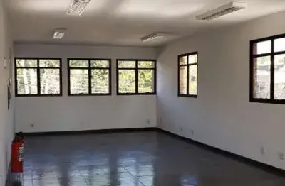 Prédio comercial a venda e/ou locação, 4 andares e rooftop, o seu novo lugar pra sua empresa a passos do parque vila lobos