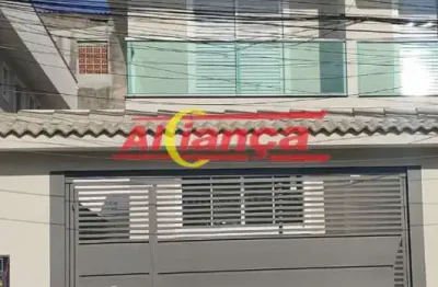 Lindo sobrado pronto para morar! com 3 suítes, 4 banheiros, sala 2 ambientes, ampla cozinha, quintal