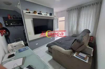 Casa em condomínio fechado com 2 quartos à venda na Rua Cirene de Oliveira Laet, 609, Vila Nilo, São Paulo