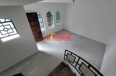 Sobrado com 2 dormitorios, 1 suíte, á venda- vila das palmeiras- guarulhos-sp.