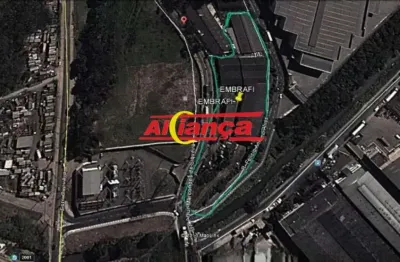 O imóvel está localizado em um dos pontos mais estratégicos de guarulhos, possibilitando fácil acess