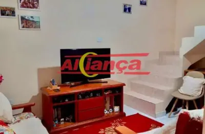 Espaçoso sobrado de 104,45m² próximo à av. dr. timóteo penteado - conforto e comodidade