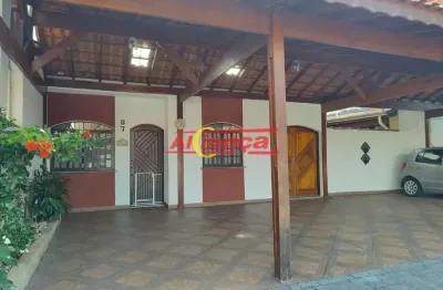 Casa em cond. fechado - 3dorm / 03 suítes / 5 vagas