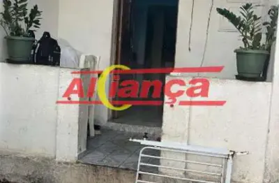 Casa com 3 quartos à venda na Rua Dona Olga, 574, Vila São João, Guarulhos