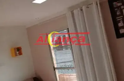 Vendo sobrado com salão comercial, e  duas casas no mesmo terreno