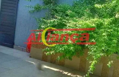 Casa com 2 quartos à venda na Avenida Aniello Pratici, 389, Jardim Santa Francisca, Guarulhos