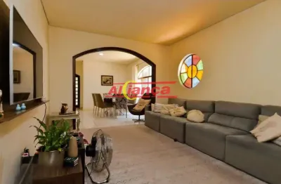 Casa térrea 220m², com 3 quartos à venda na vila augusta