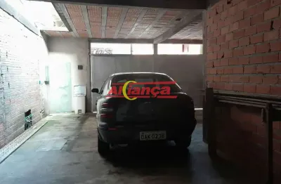 Sobrado no jardim crepúsculo, com 3 dormitórios, uma suíte, 4 vagas de garagem
