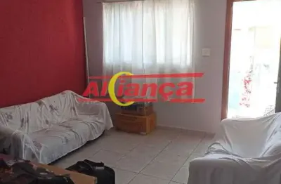 Casa térrea com 2 quartos e 2 vagas - jardim vila galvão / guarulhos