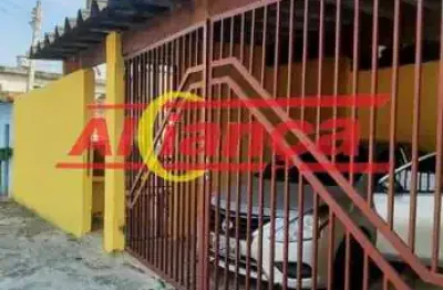 Casa com 2 quartos à venda na Rua Guarabira, 311, Jardim São João, Guarulhos