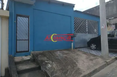Casa a venda no monte alto, 05 dorm, 03 salas, 03 vagas, 250 a.t