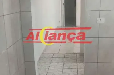 Casa com 2 quartos à venda na Rua Dona Alviza, 137, Vila Capitão Rabelo, Guarulhos