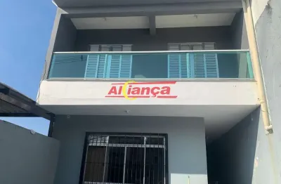 Excelente sobrado a venda : 3 dormitórios com suíte e  vista panorâmica.