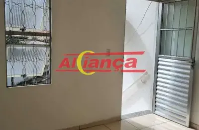 Casa sobreposta superior, com 2 quartos, a venda no picanço - guarulhos/sp.