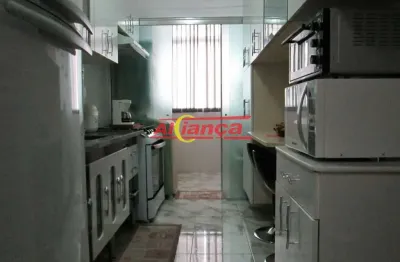 Aqui está uma sugestão de anúncio com mais de 500  apartamento no último andar com sacada panorâmic
