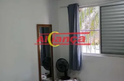Apartamento com 2 quartos, 1 banheiro, cozinha planejada e 1 vaga de garagem. agende sua visita
