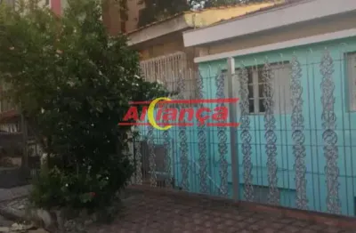 3 casas em um único terreno de 200m² - ideal para investidores ou famílias amplas!