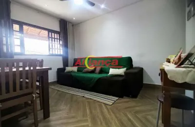 Casa assobradada cont.ii- reformado, 2 quartos, sendo 1 suíte, 2 vagas, churrasqueira, financia.