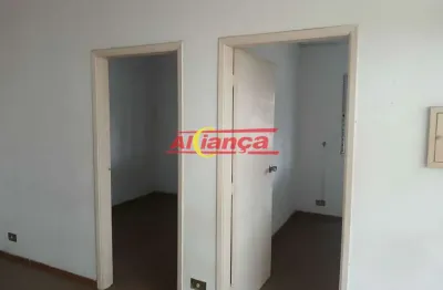 Casa com 6 quartos à venda na Rua Vasco Brancaleoni, 271, Parque Marabá, Guarulhos