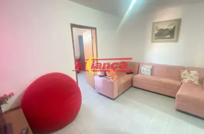 Excelente oportunidade de investimento em guarulhos  casa térrea com 3 residências para renda!