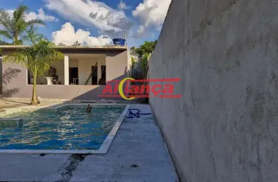 Chácara / sítio com 2 quartos à venda na Estrada Tapuias, 22, Jardim Estância Brasil, Atibaia