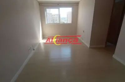 Apartamento com dois dormitórios andar alto com planejados
