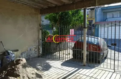 Casa térrea com 02 quartos sendo 01 suíte, sala, cozinha, 02 vagas de garagem, semi acabada, ótima l