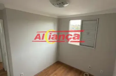 Lindo apartamento excelente localização próximo ao shopping maia