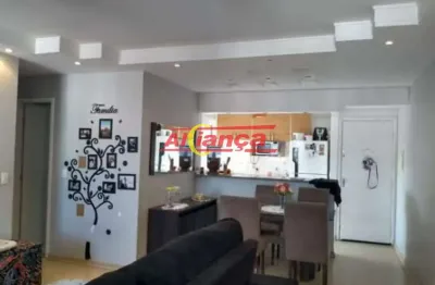 Apartamento de 03 quartos, 02 vagas, ótima localização.