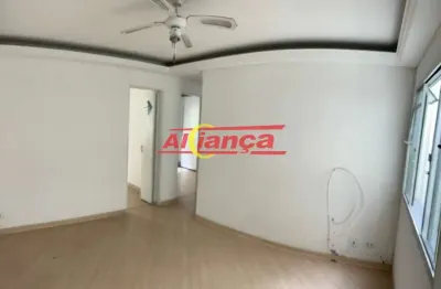 Apartamento com 2 dormitórios, vaga garagem, 50 metros