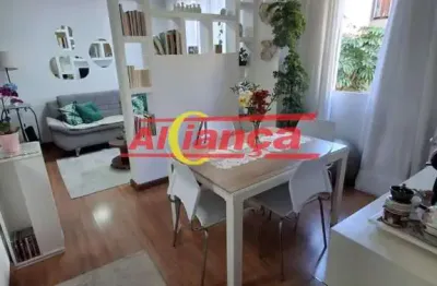 Apartamento 2 quartos com living ampliado à venda no bom clima 59m² - 1 vaga