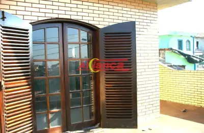 Casa com 3 quartos à venda na Rua Soldado Sebastião Garcia, 36, Jardim do Papai, Guarulhos