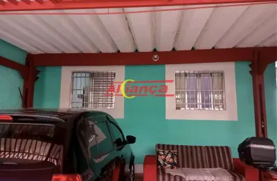 Casa térrea bairro picanço em ótima localização rua sem saída rua bem tranquila.