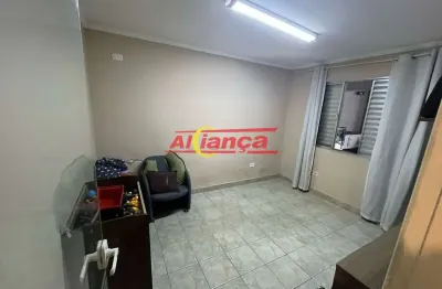 Casa com 3 quartos à venda na Rua Inglaterra, 201, Jardim São Francisco, Guarulhos