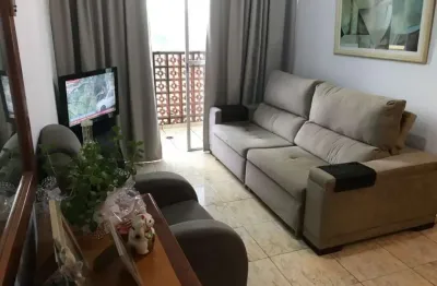 Apto 63m², 3 dormitórios, sala com sacada (vista bosque maia) e 1 vaga  - centro