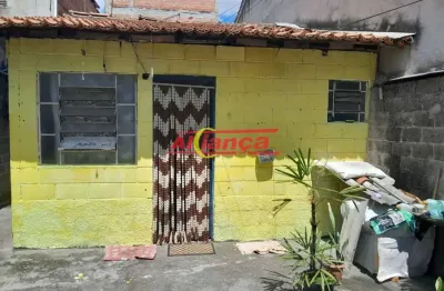 Casa com 2 quartos à venda na Rua 3, 28, Conjunto Marcos Freire, Guarulhos