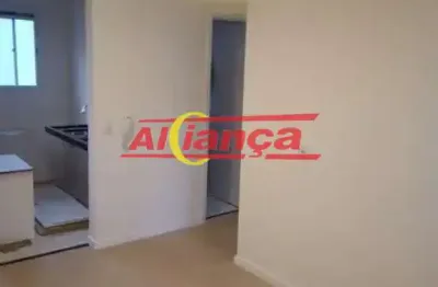 Apartamento reformado no condomínio plano & bonsucesso, 2 dormitórios.
