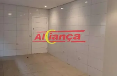 Casa em condomínio fechado com 3 quartos à venda na Rua Maria Tereza, 467, Jardim Santa Mena, Guarulhos