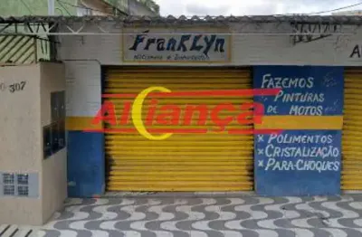 Casas pra renda com imovel comercial 354 m2 / região de bonsucesso /  600 mil