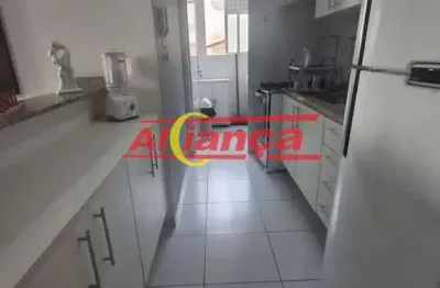 Apartamento de 2 dormitorios com elevador - 60m² -  com suíte  vaga - porteira fechada